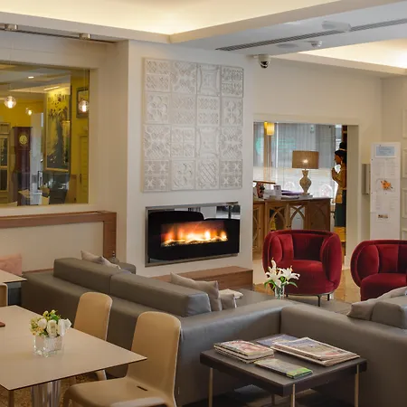 Pirineos Figueres By Pierre & Hotel