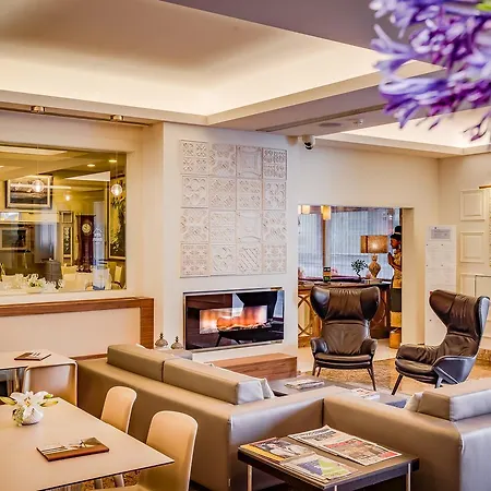 Pirineos Figueres By Pierre & Hotel Figueras