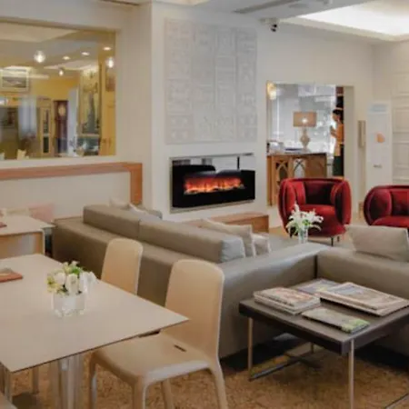 Hotel Pirineos Figueres By Pierre & Figueras