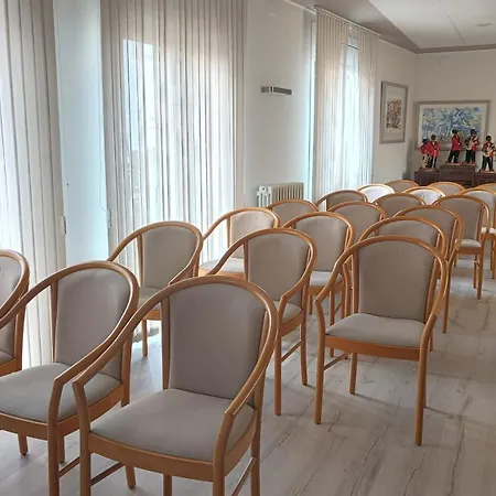 ホテル Pirineos By Pierre & フィゲラス