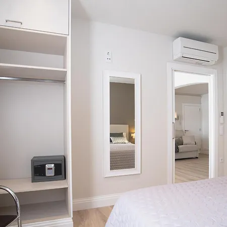 Hotel Pirineos By Pierre &