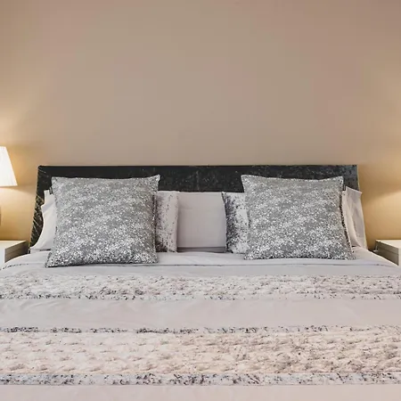 Pirineos By Pierre & Hotel 4*