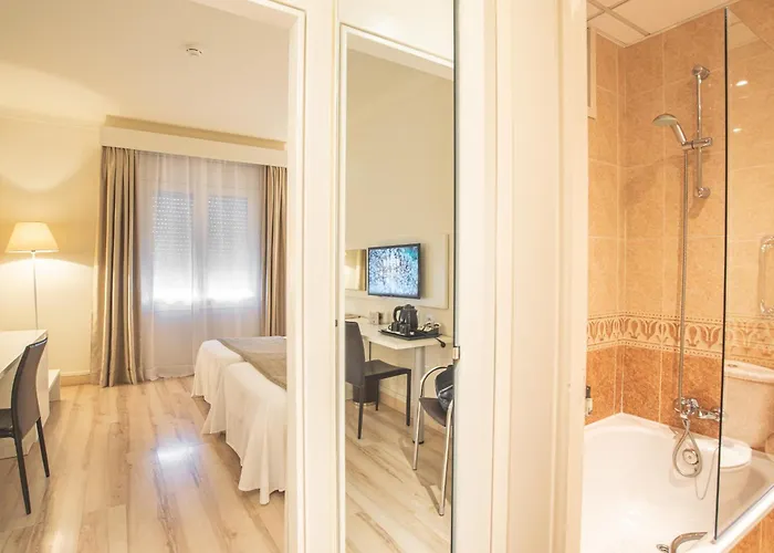 Pirineos By Pierre & 4* Figueras