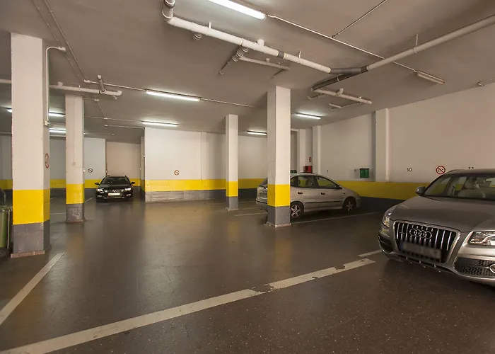 Pirineos By Pierre & Hotel Figueras