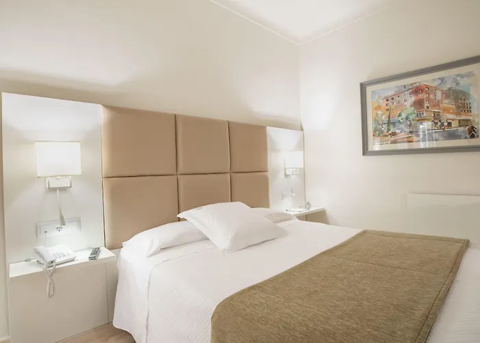 Pirineos By Pierre & Hotel 4*