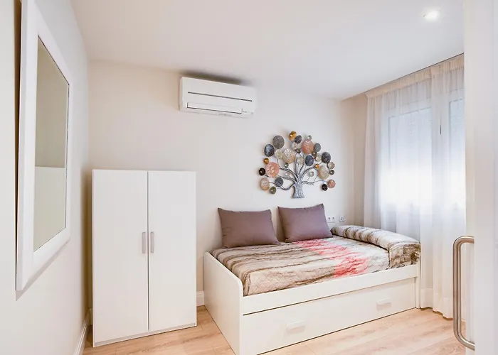 Pirineos By Pierre & 4* Figueras