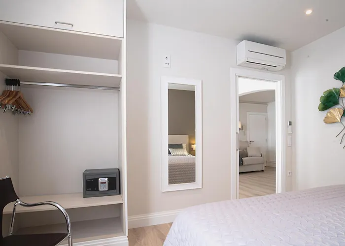 Hotel Pirineos By Pierre &