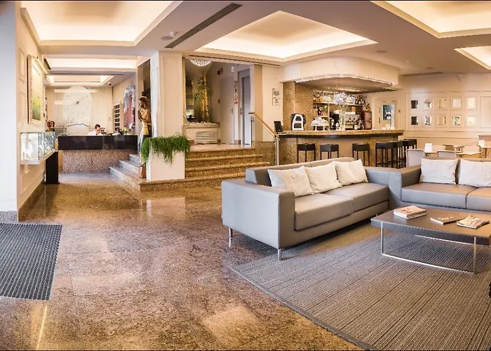 Hotel Pirineos By Pierre & 4*