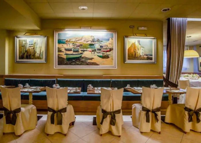 Hotel Pirineos By Pierre & Figueras